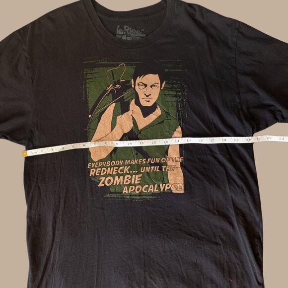 Walking Dead “Zombie Apocalypse” Tee – Large – Redneck Survival Energy - Picture 3 of 4